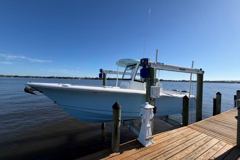 2019 Sea Hunt Ultra 275 SE