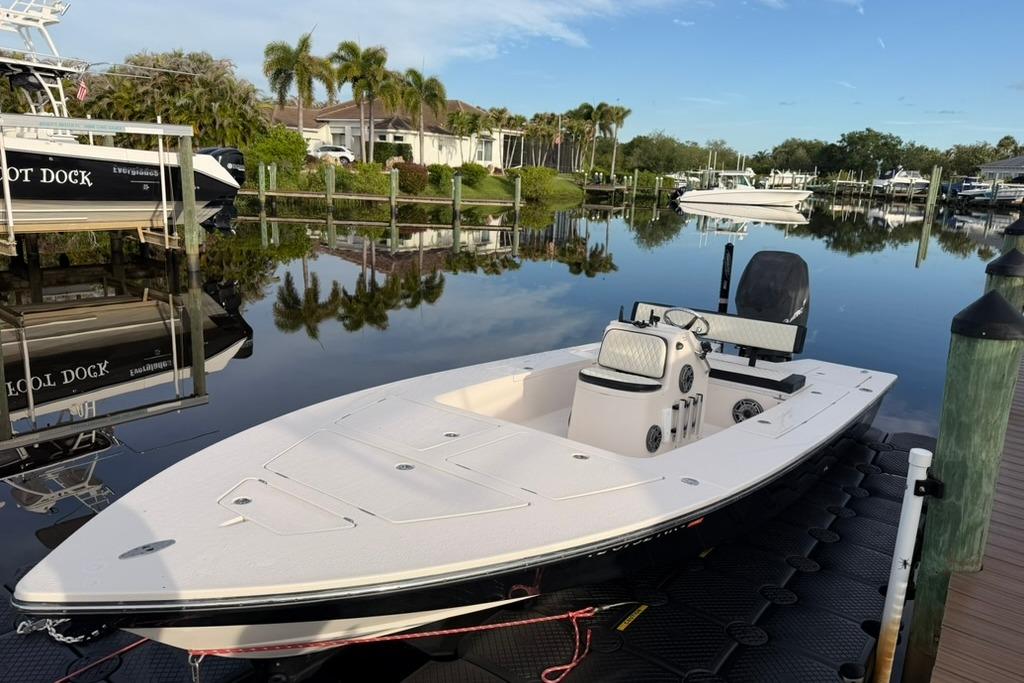 2008 Maverick 21 Master Angler