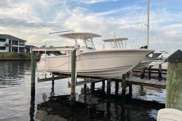 2023 Sea Fox 268 Commander
